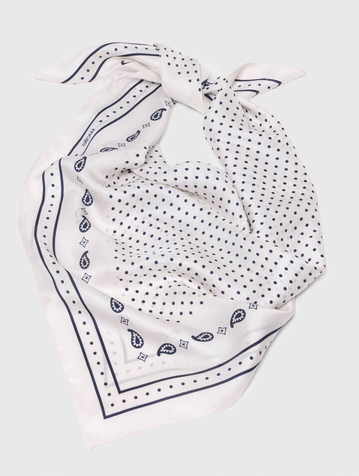 Pañuelo estampado de seda 90x90