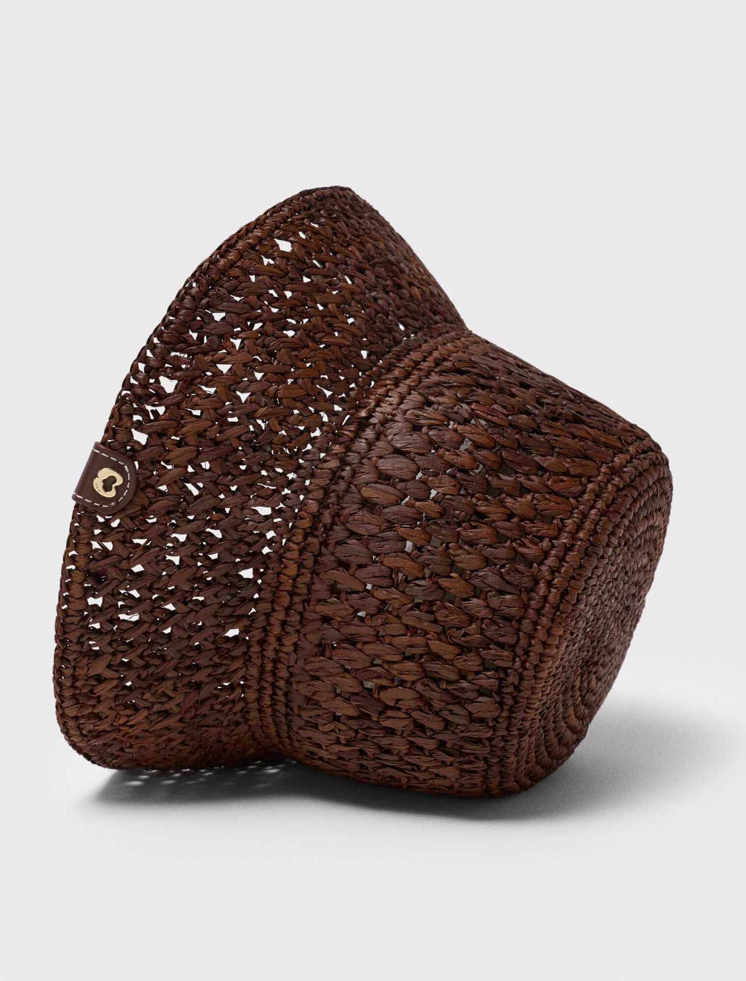 Bob de ganchillo en rafia