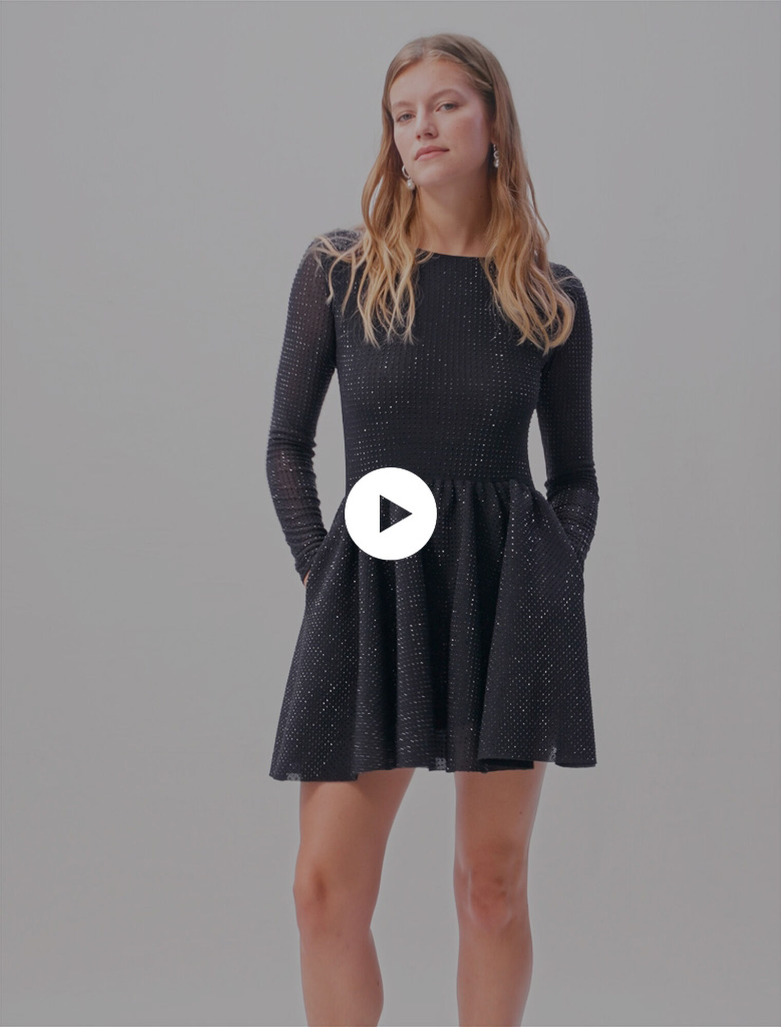 Vestido corto con strass