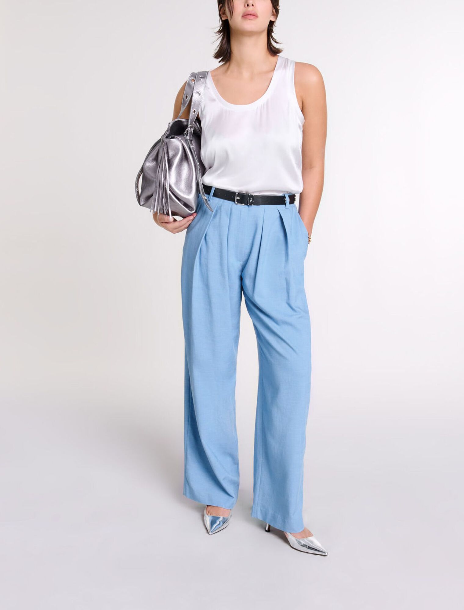 Pantal&oacute;n de traje ancho con pinzas 