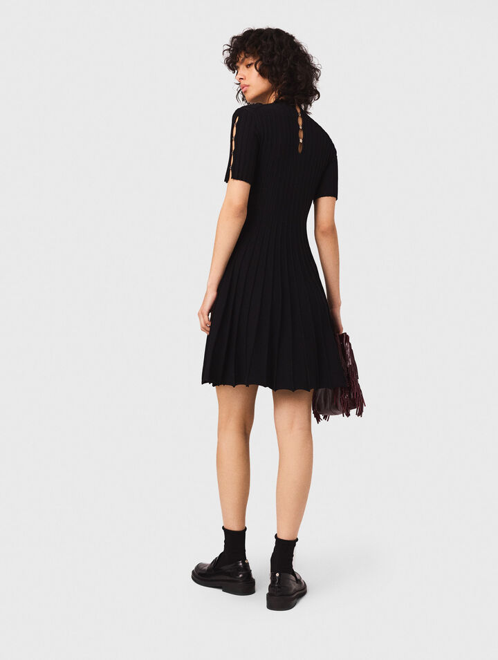 Vestido corto de punto