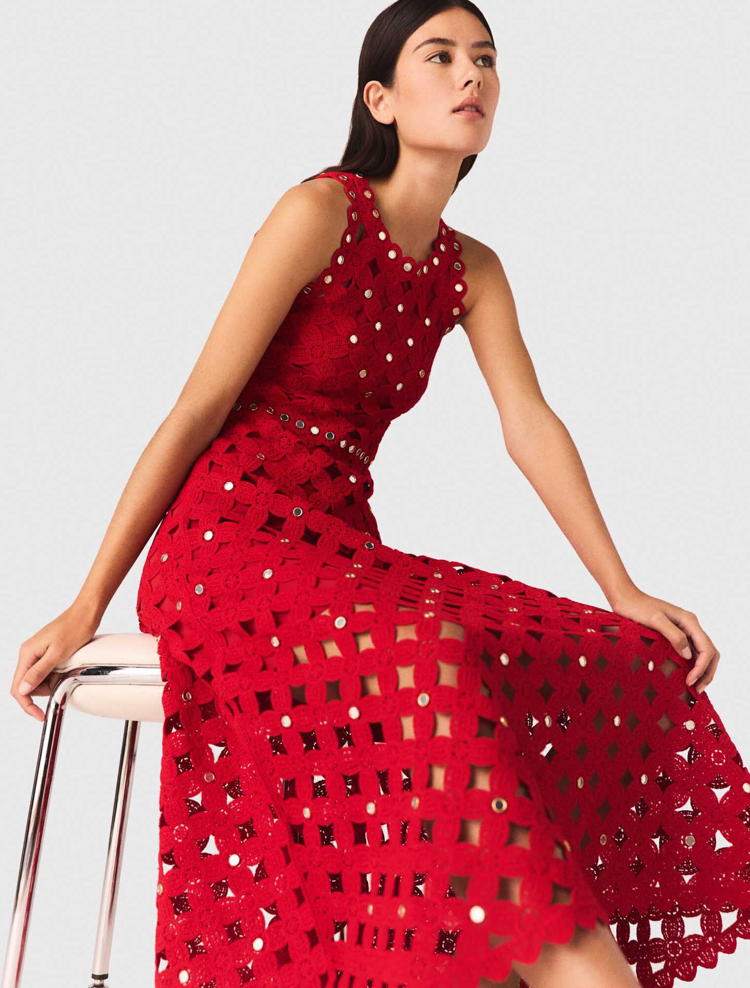 Vestido de ganchillo con espejos