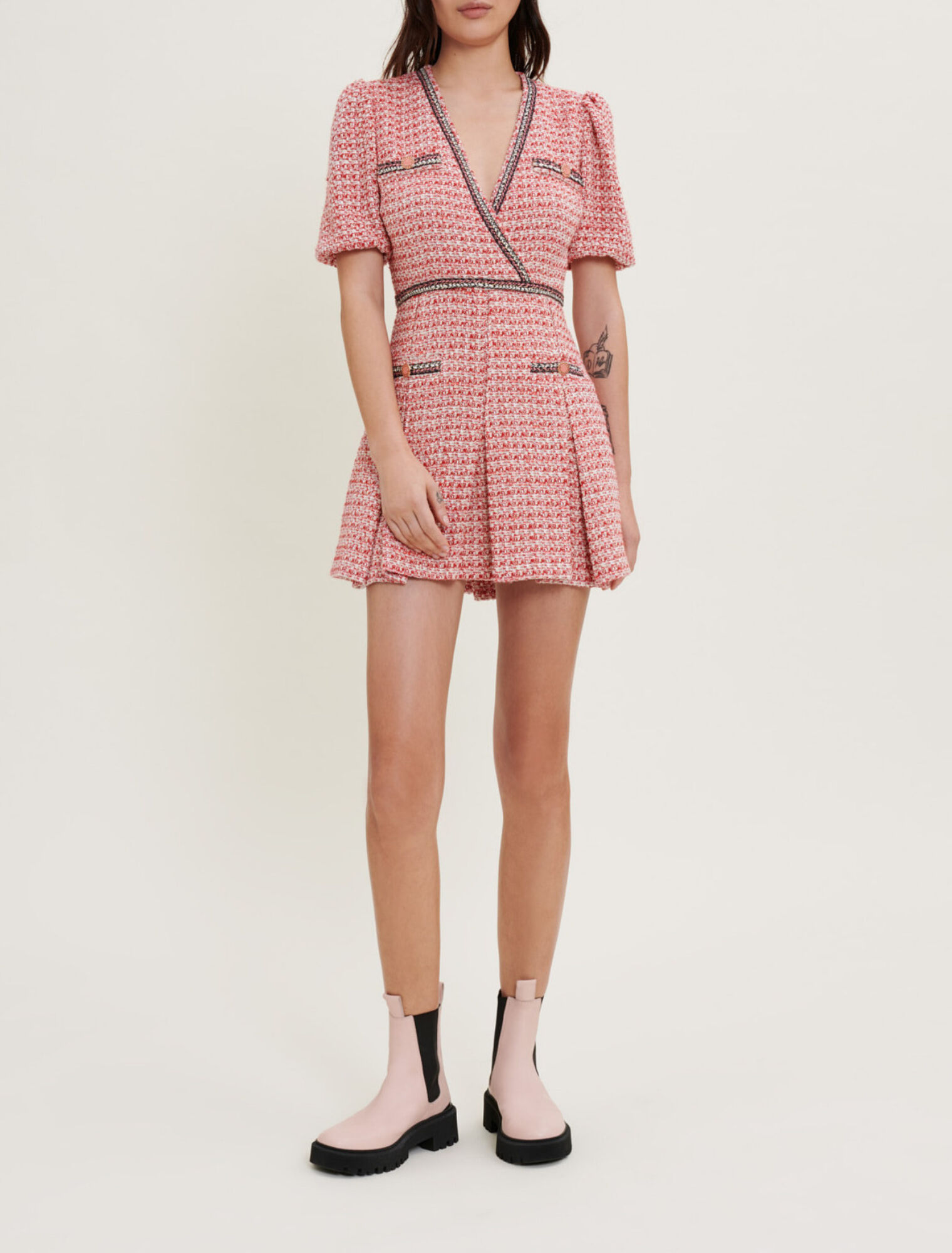 Vestido de tweed con galones étnicos