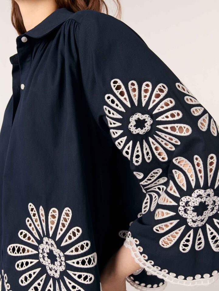 Camiseta corta con detalles de ganchillo