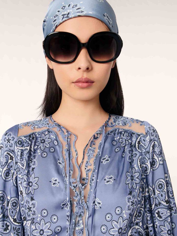 Vestido corto fluido con estampado