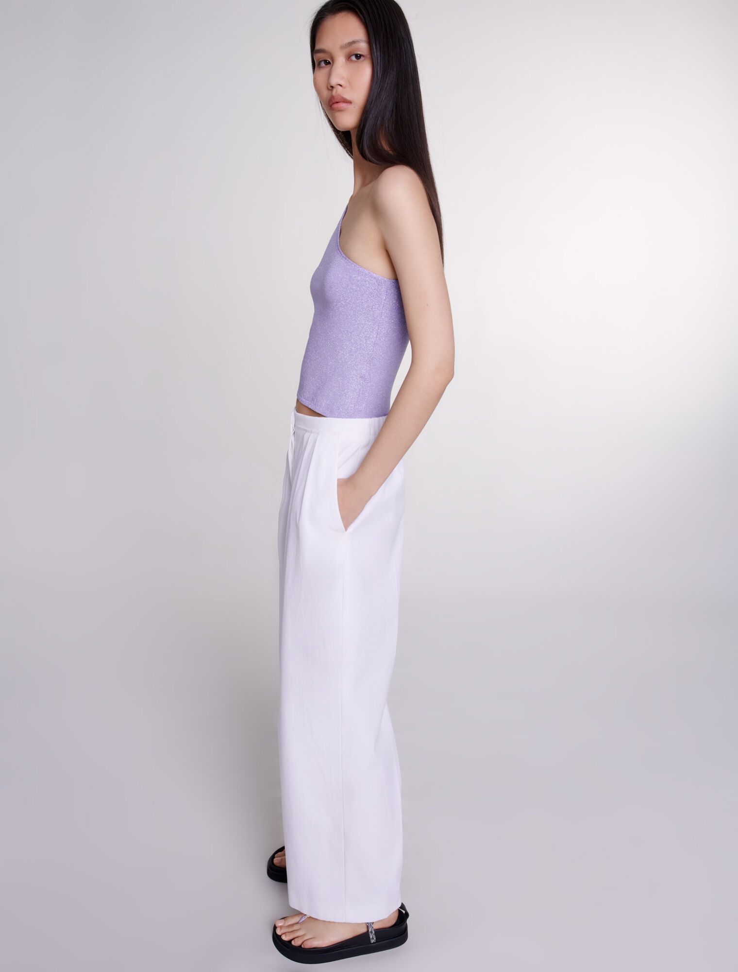 Pantalón ancho