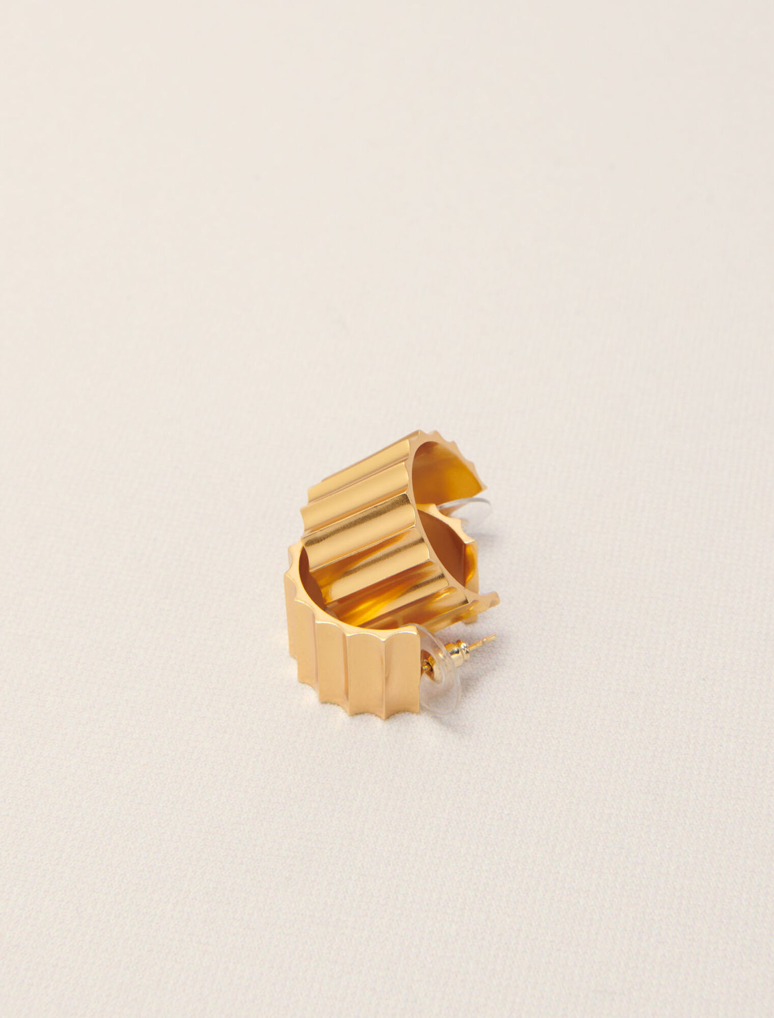 Pendientes de aro mini de metal cónico 