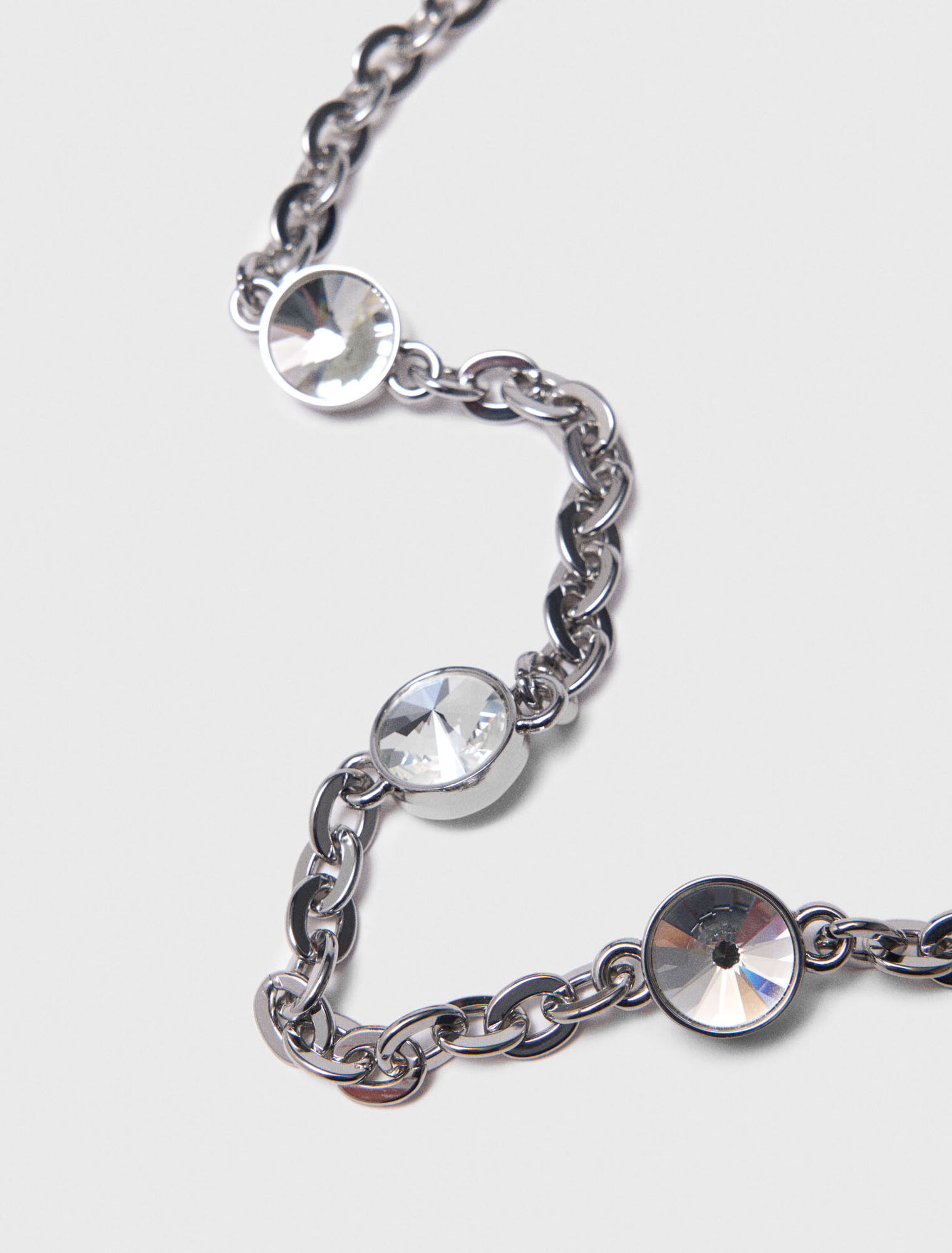 Bandolera de cadena corta con strass
