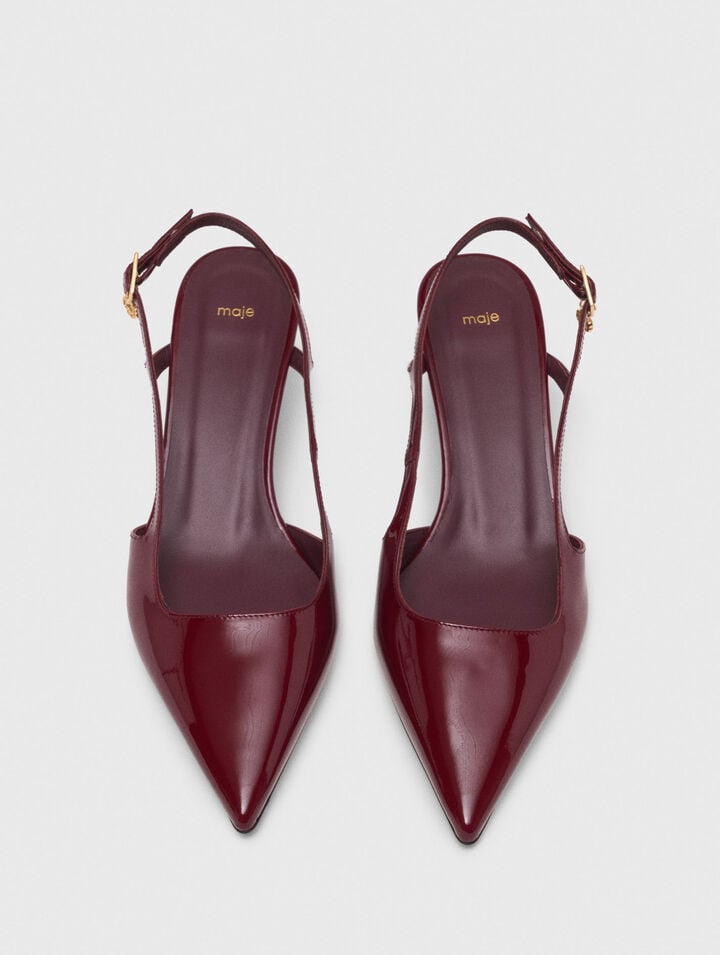 Zapato de tacón slingback de charol