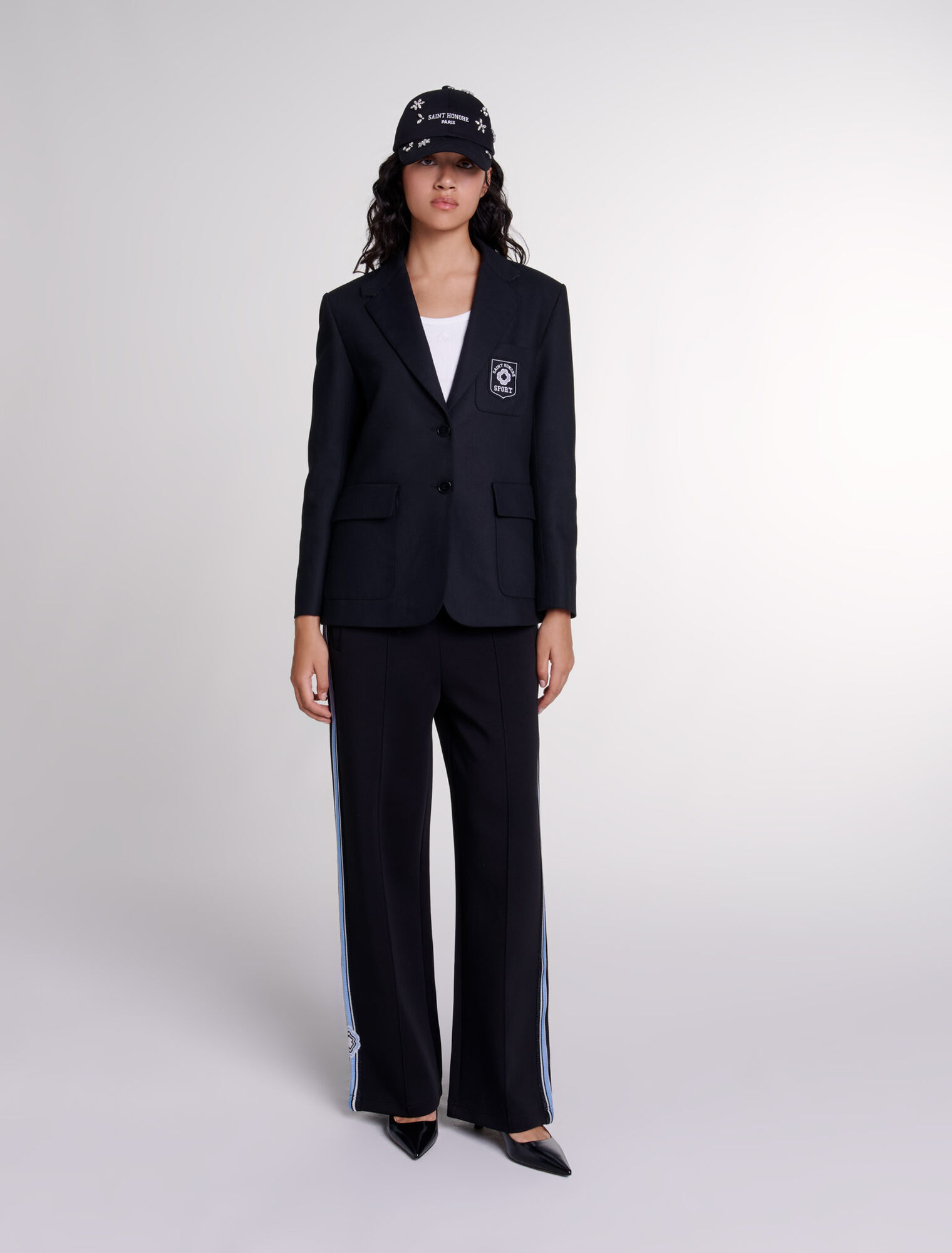 Chaqueta sastre bordada