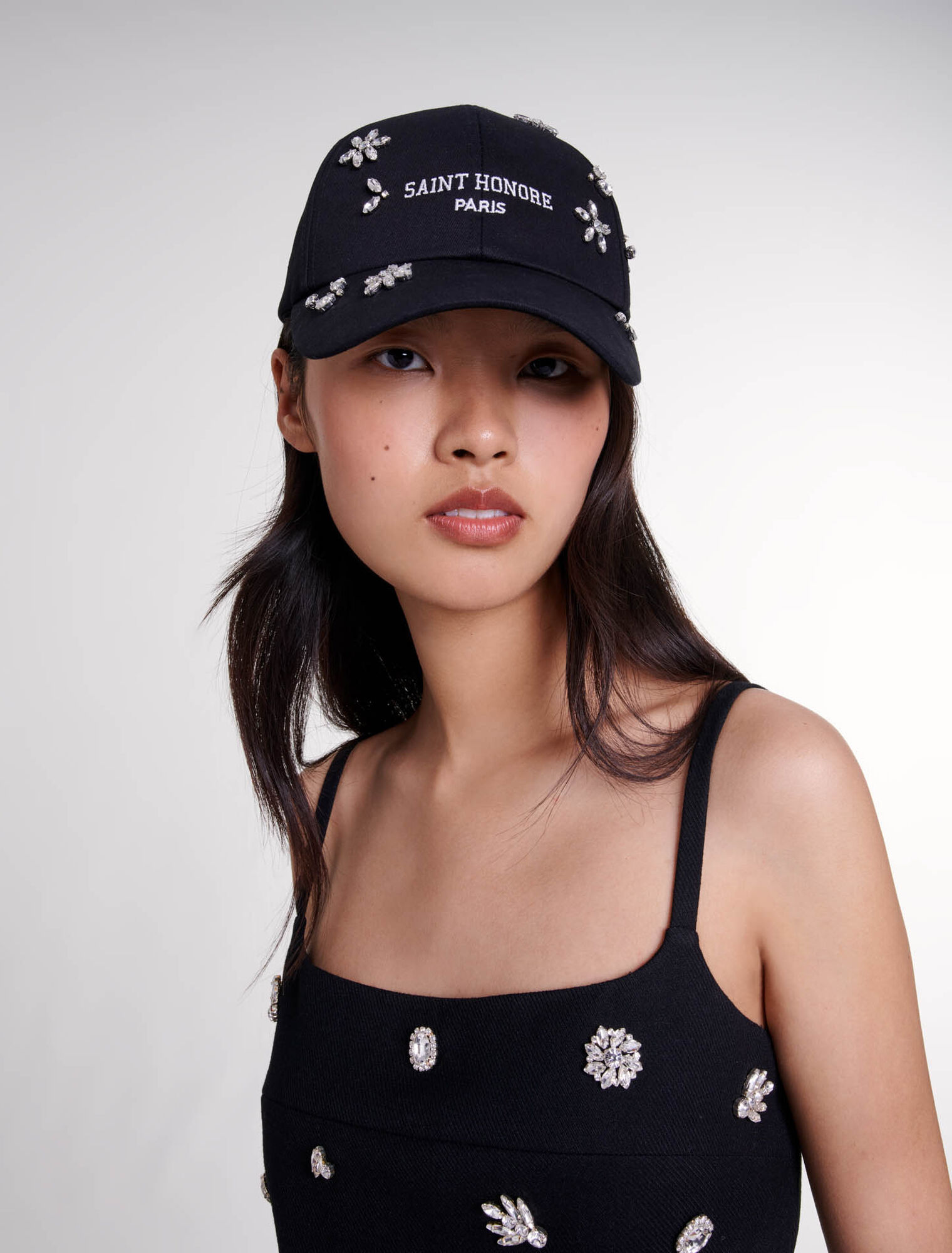Crop top con strass