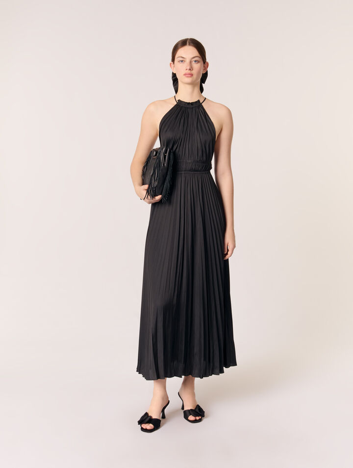 Vestido largo satinado y plisado