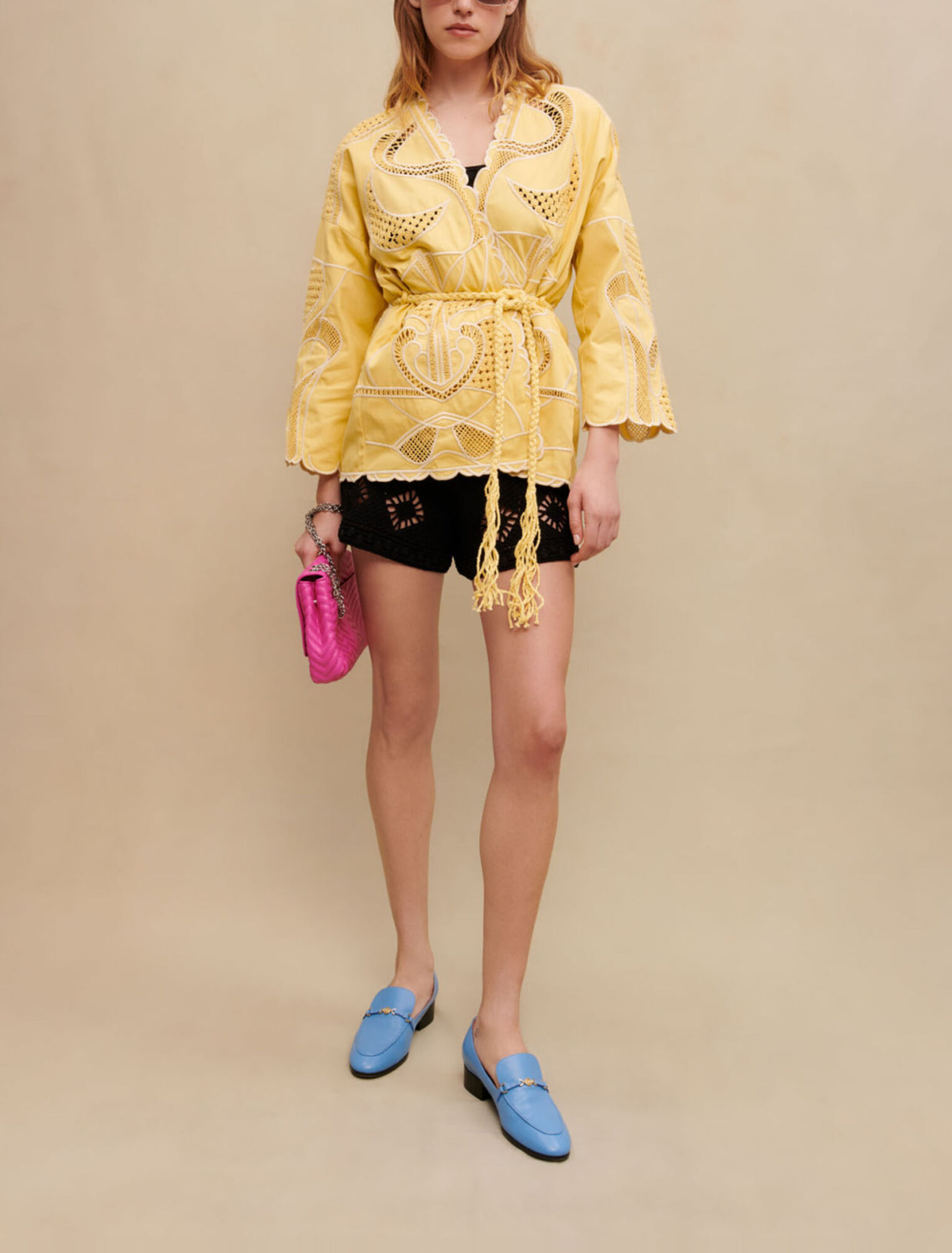 Chaqueta kimono bordada