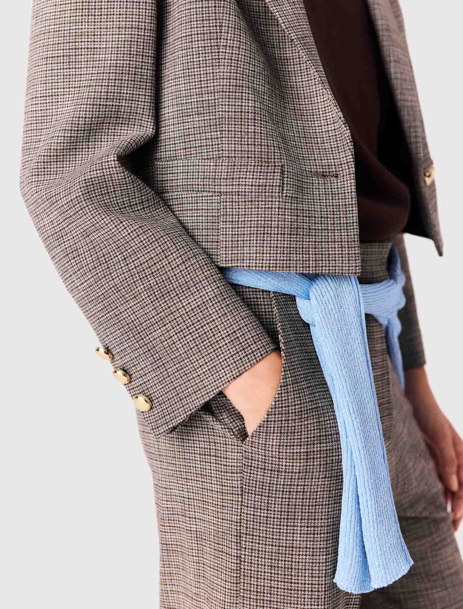 Chaqueta de traje corta a cuadros