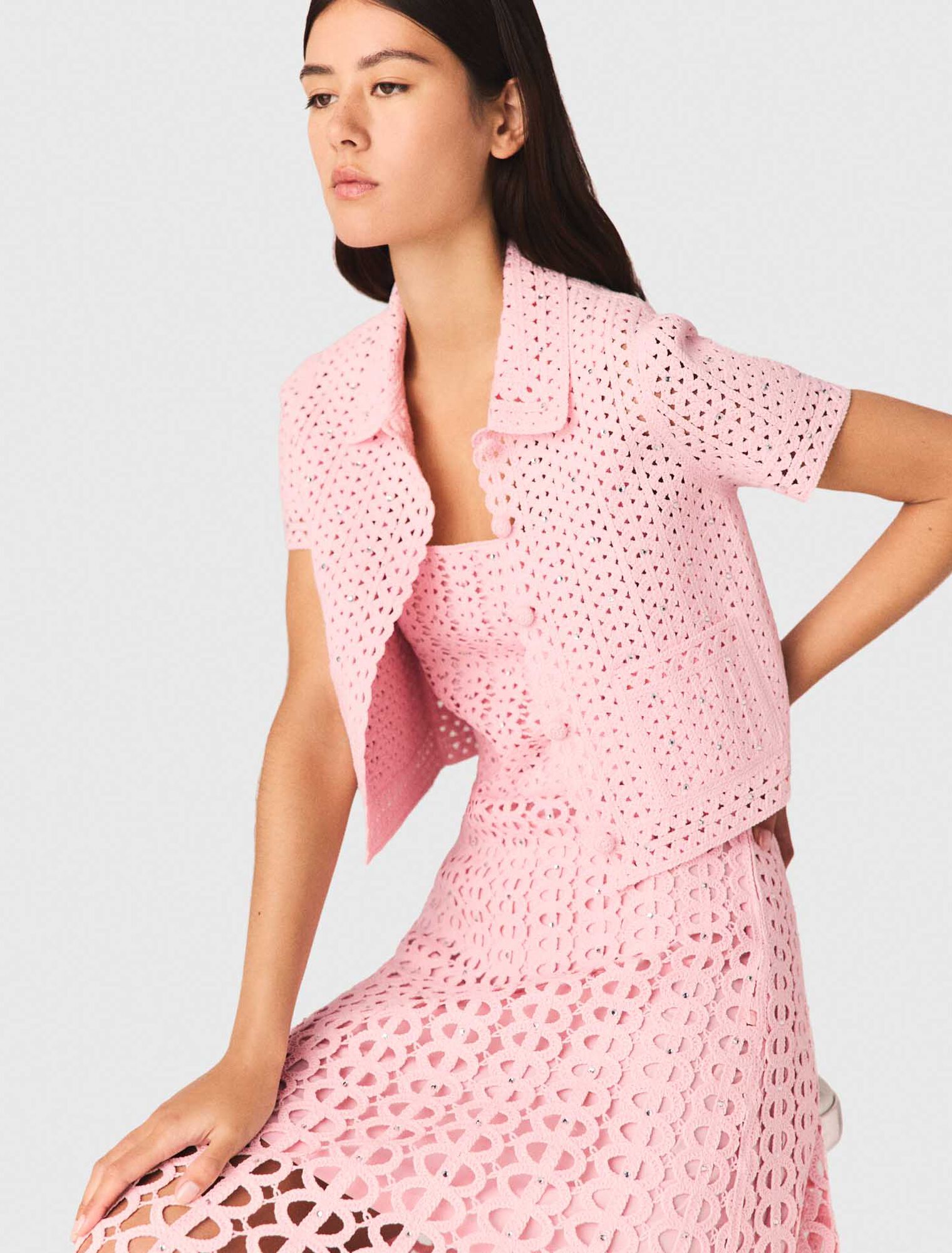 C&aacute;rdigan de crochet y strass