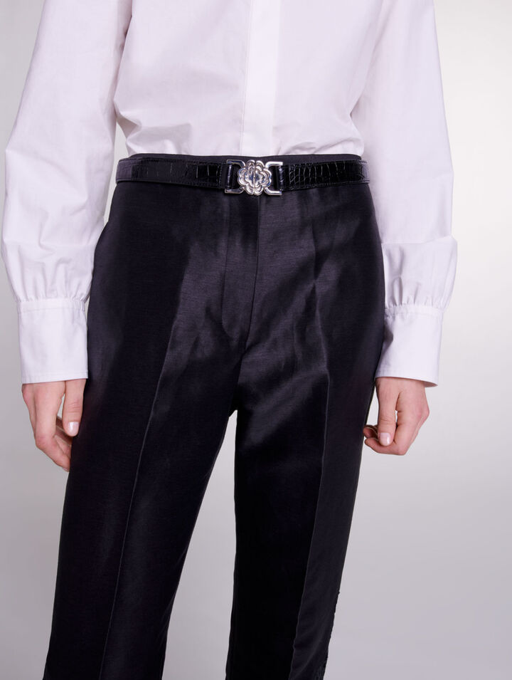 Pantalón acampanado calado