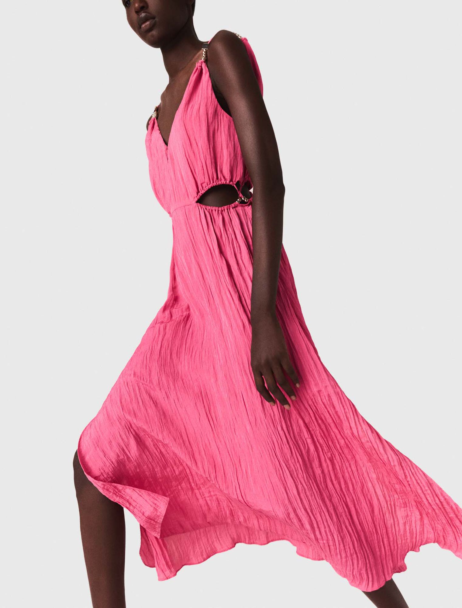 Vestido midi calado
