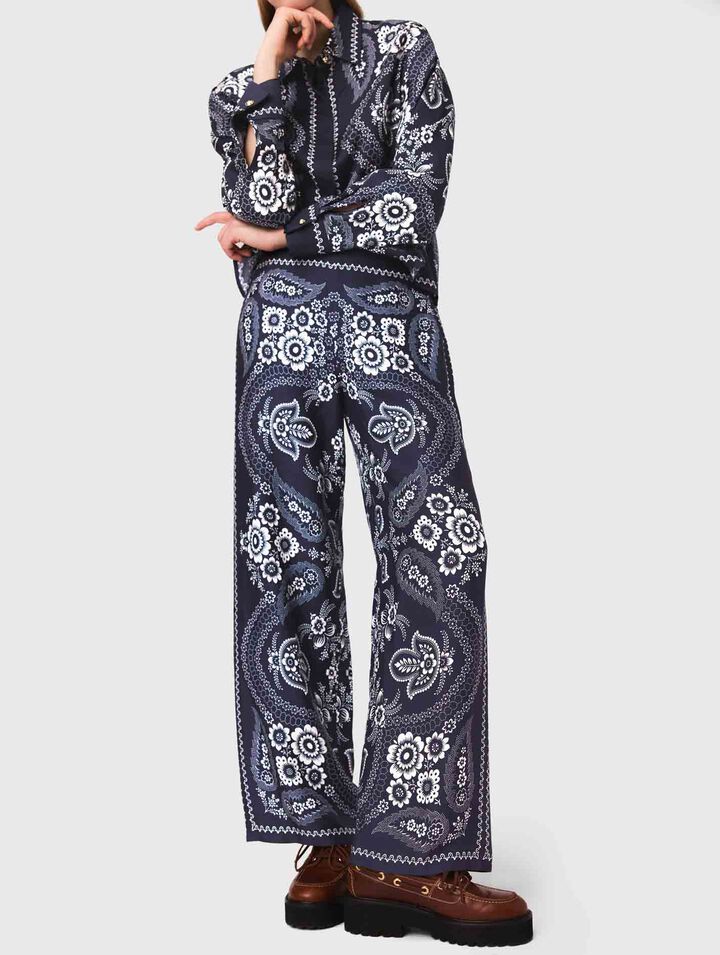 Pantalón fluido estampado