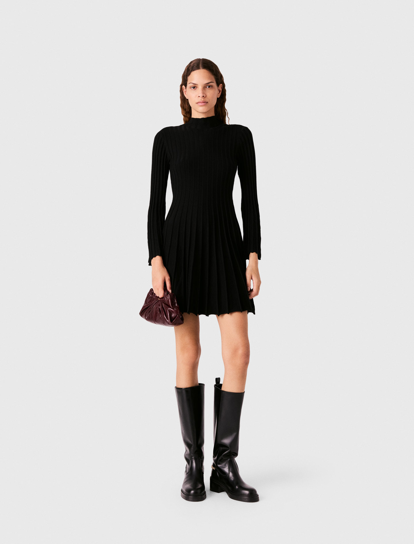 Vestido Corto Skater Cuello Alto - Negro - Talla 34 - Maje