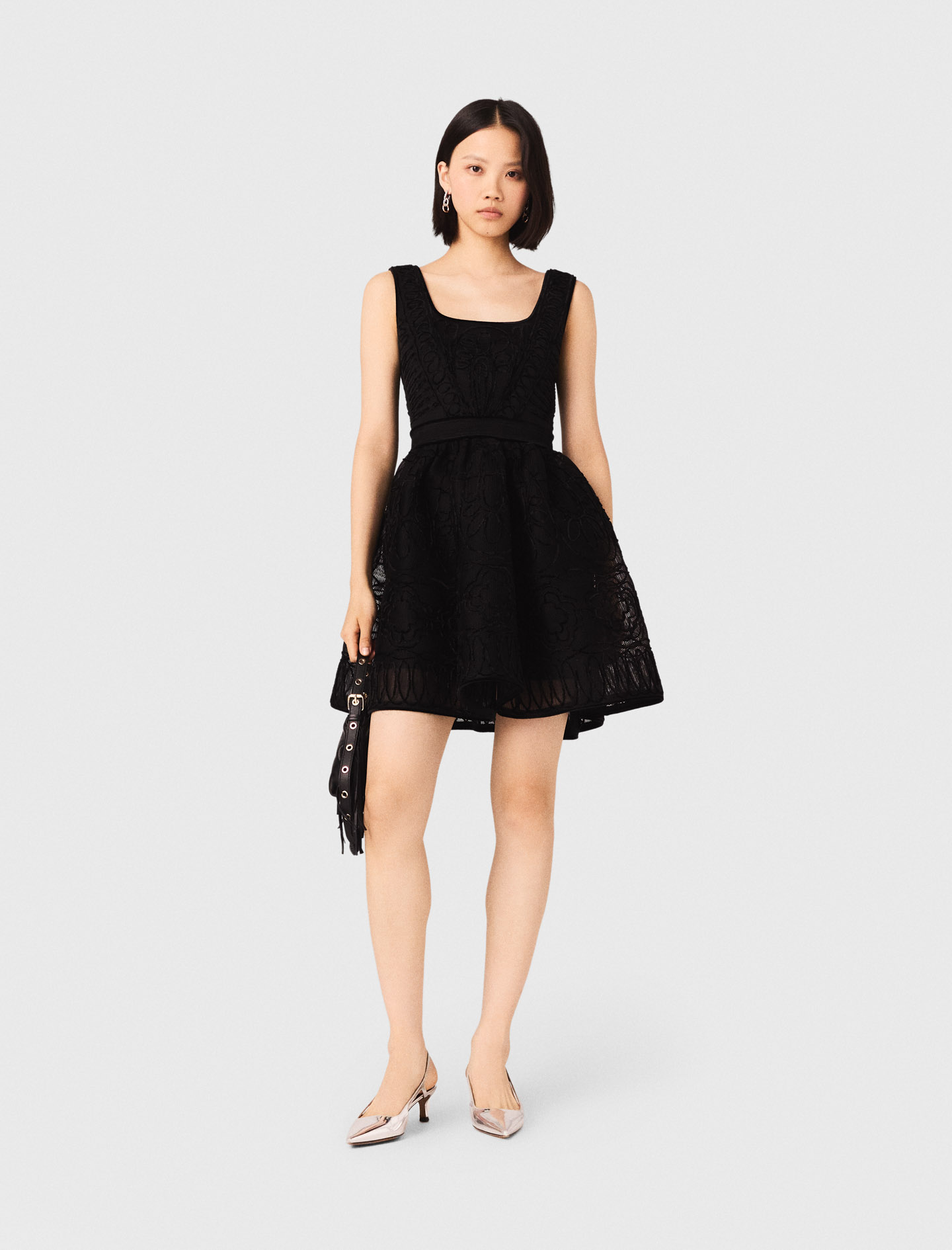 Vestido Corto Punto Basket Bordado - Negro - Talla 40 - Maje